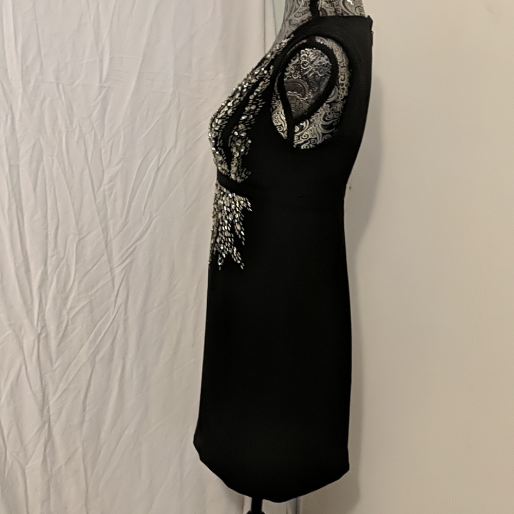 NWT Bebe chiffon and crystal dress - Picture 6 of 11